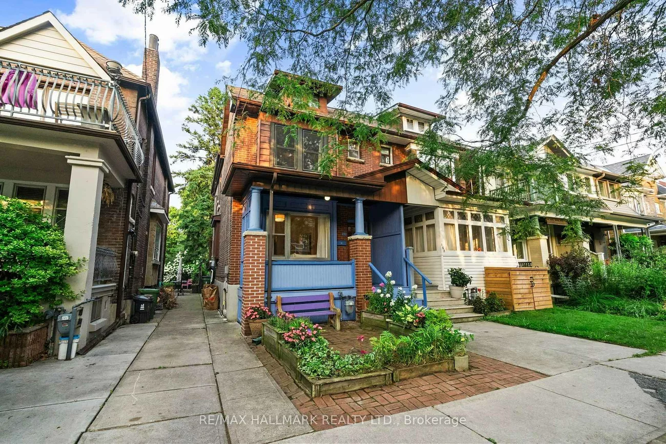 159, Gillard, Greenwood-Coxwell, Toronto