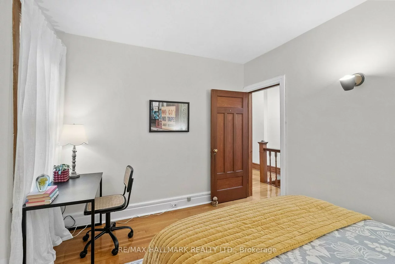 159, Gillard, Greenwood-Coxwell, Toronto