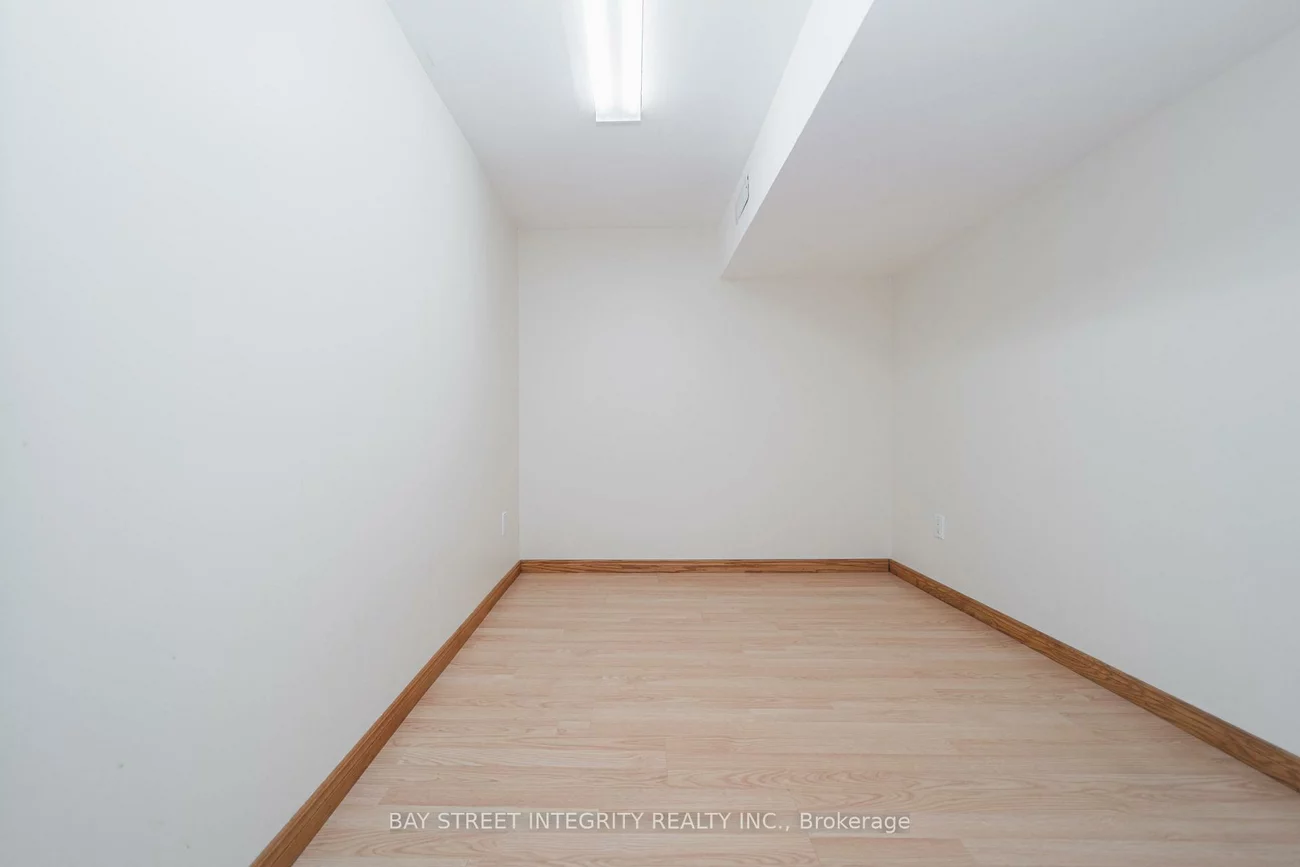 6, Sandy Haven, Steeles, Toronto