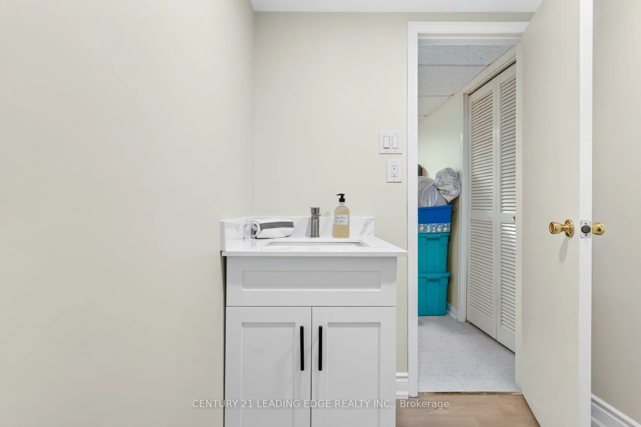 58, Valdor, Agincourt North, Toronto