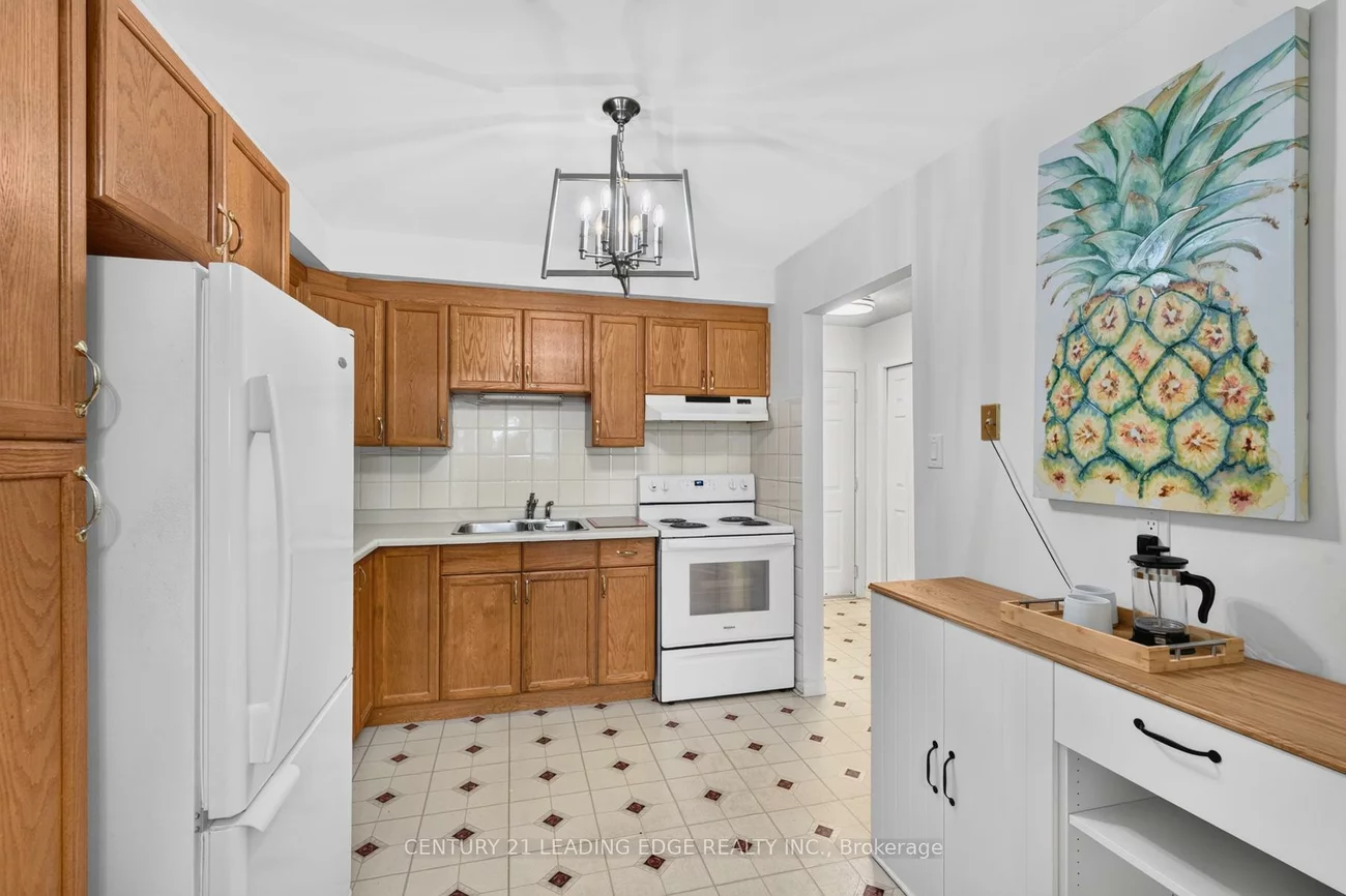 58, Valdor, Agincourt North, Toronto