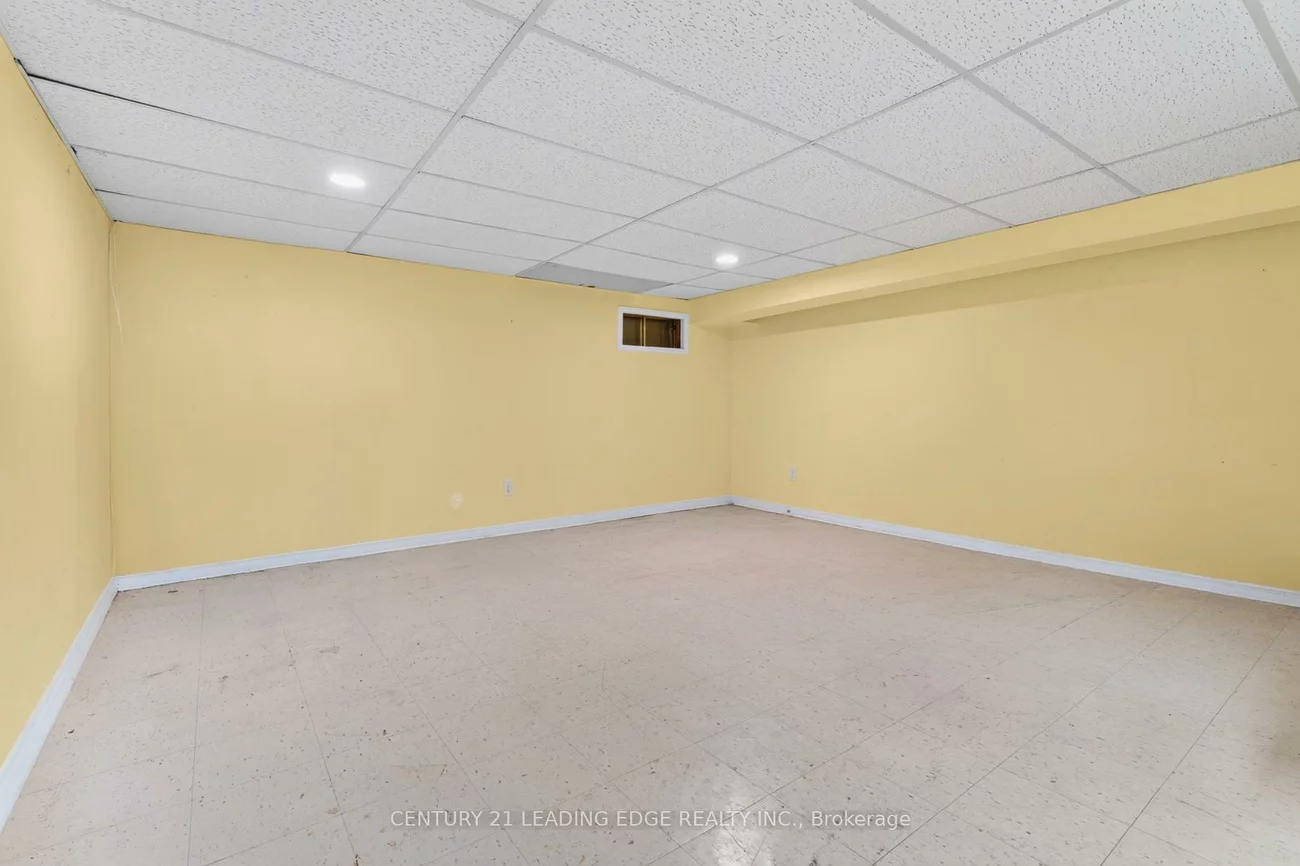 58, Valdor, Agincourt North, Toronto