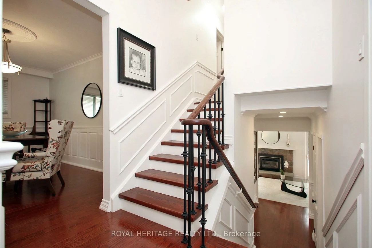 35, Langevin, Centennial Scarborough, Toronto