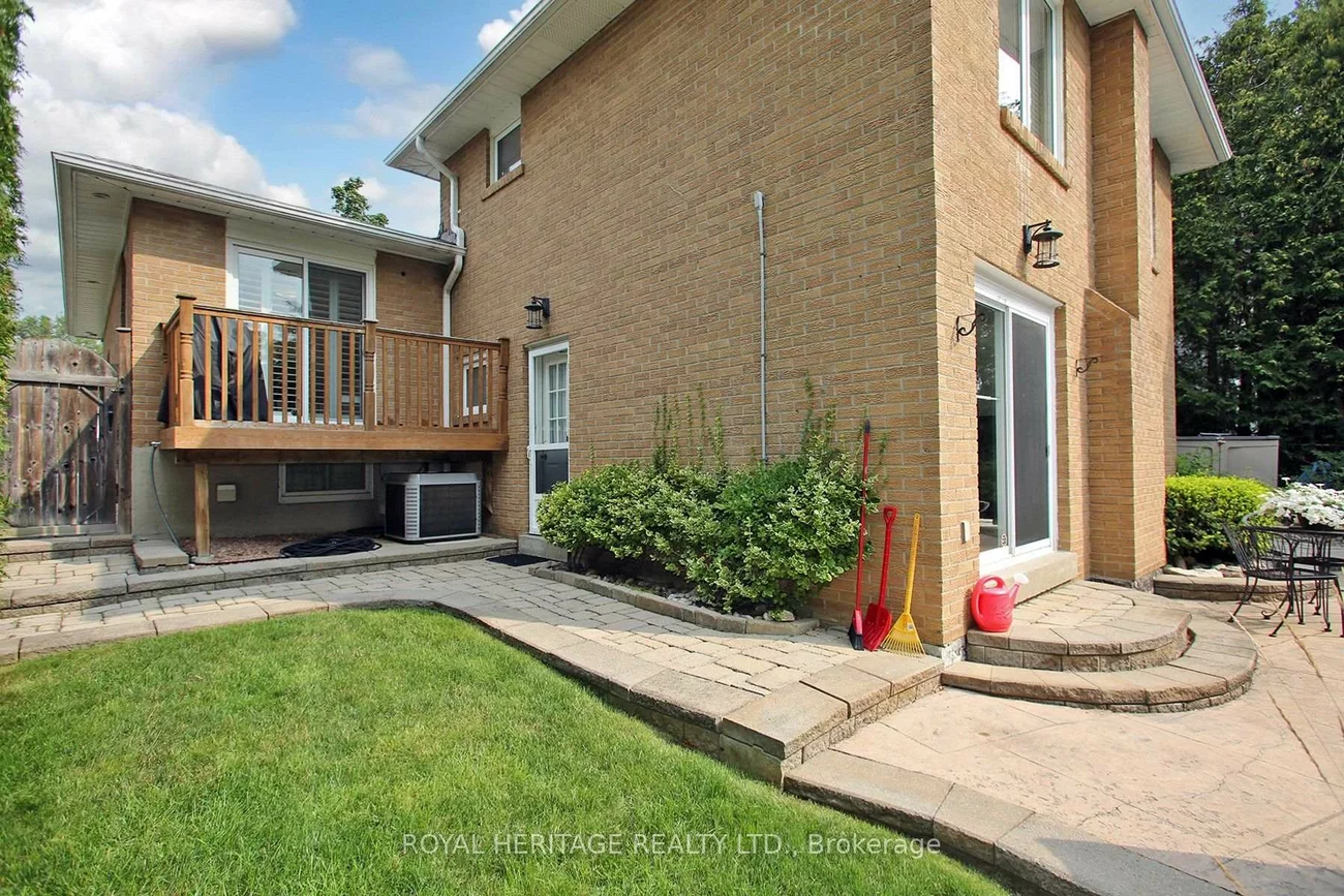 35, Langevin, Centennial Scarborough, Toronto