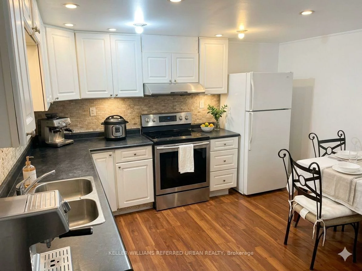 47, Crosland, Wexford-Maryvale, Toronto