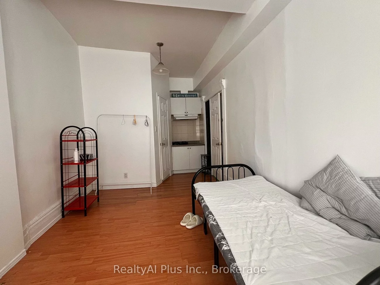182, Boulton, South Riverdale, Toronto