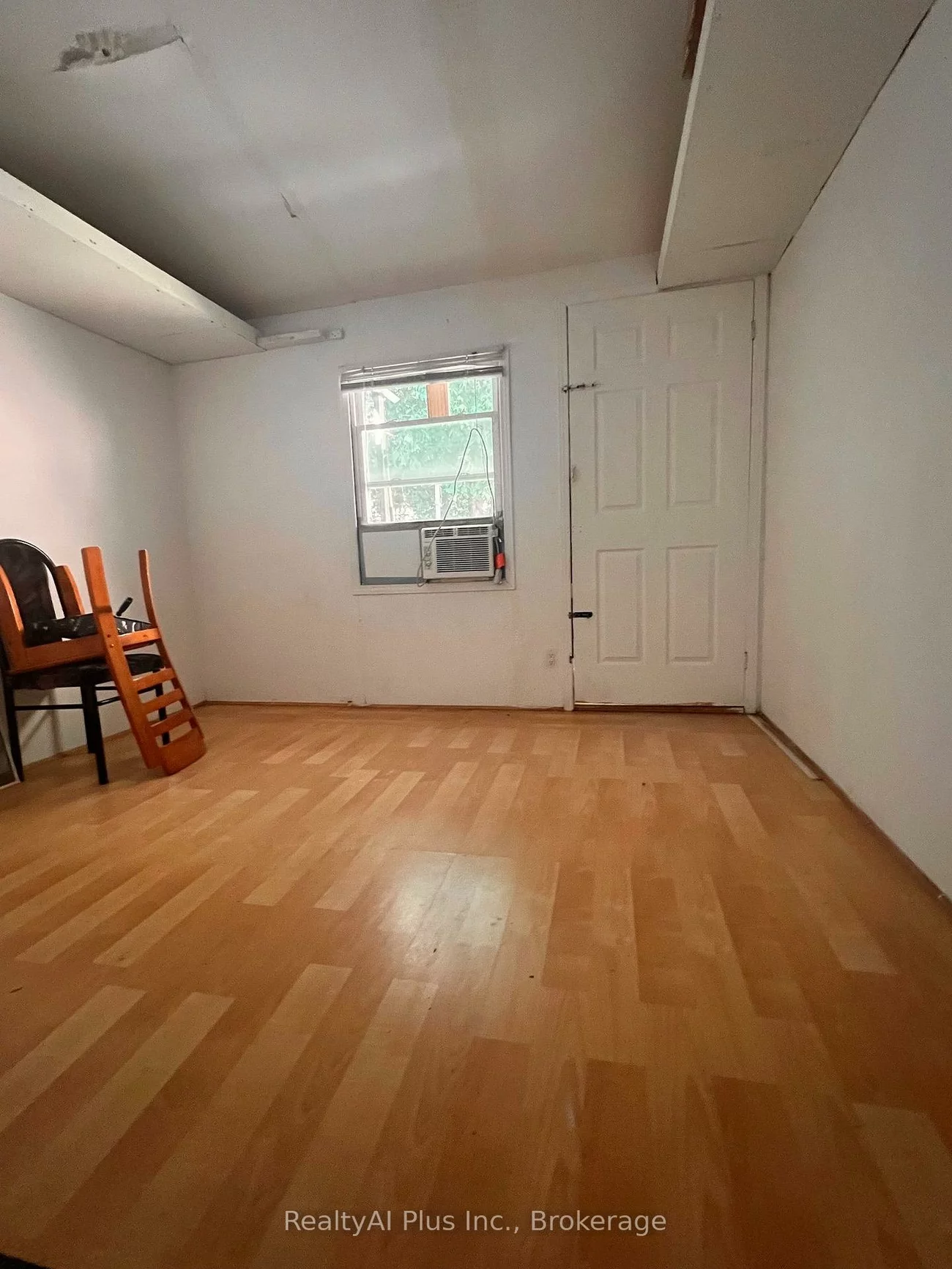 182, Boulton, South Riverdale, Toronto
