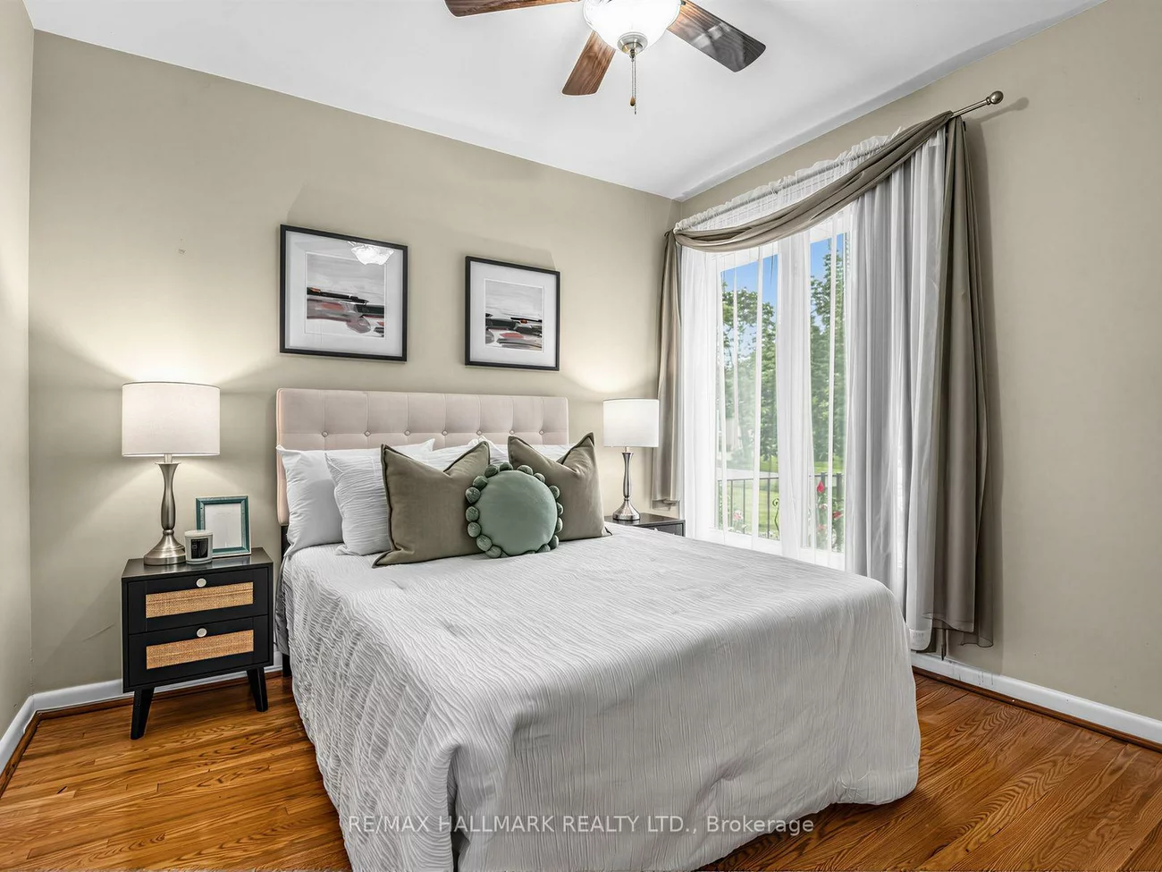 23, Lynnbrook, Woburn, Toronto