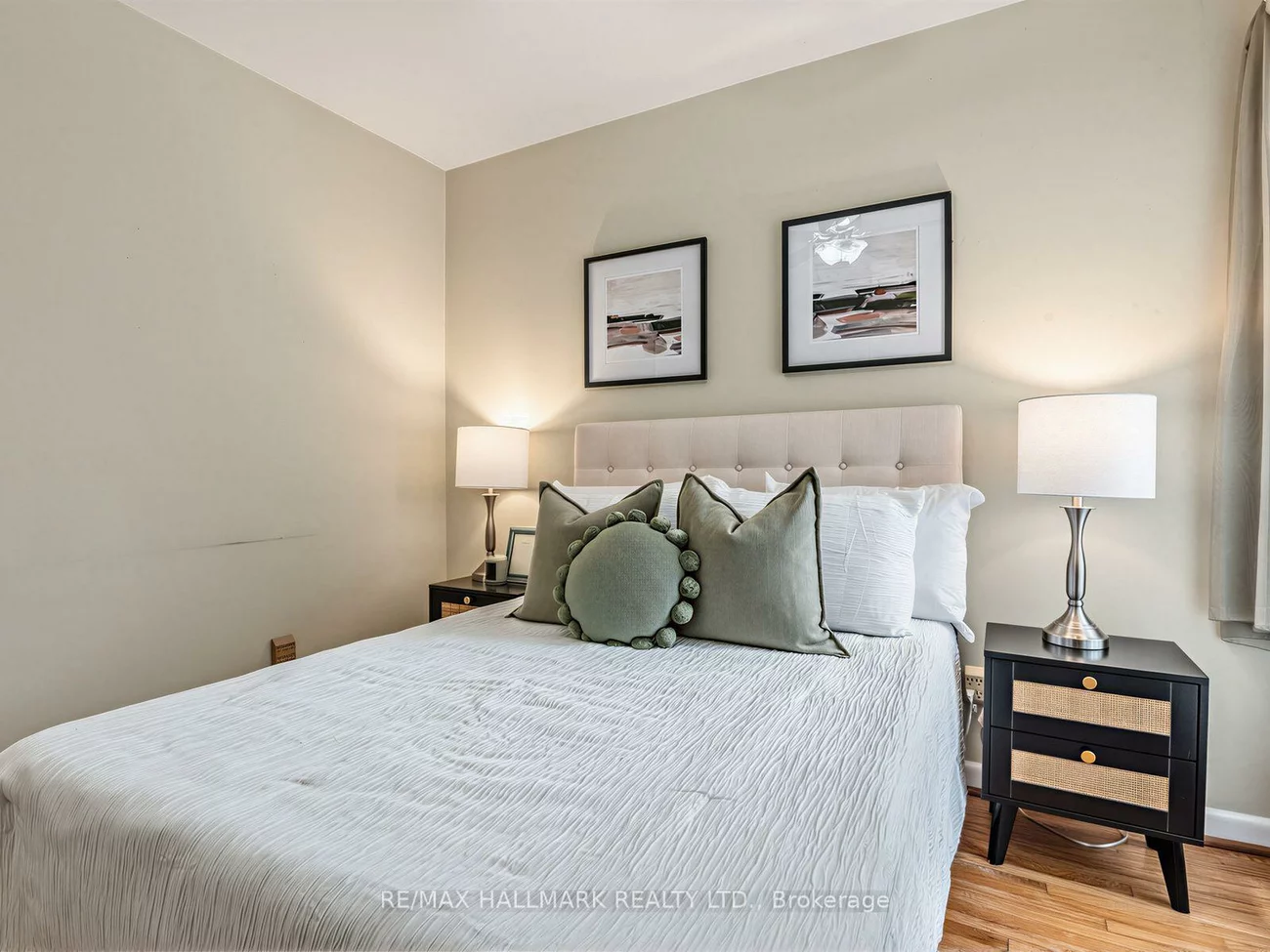 23, Lynnbrook, Woburn, Toronto
