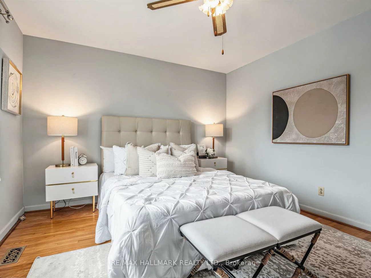23, Lynnbrook, Woburn, Toronto