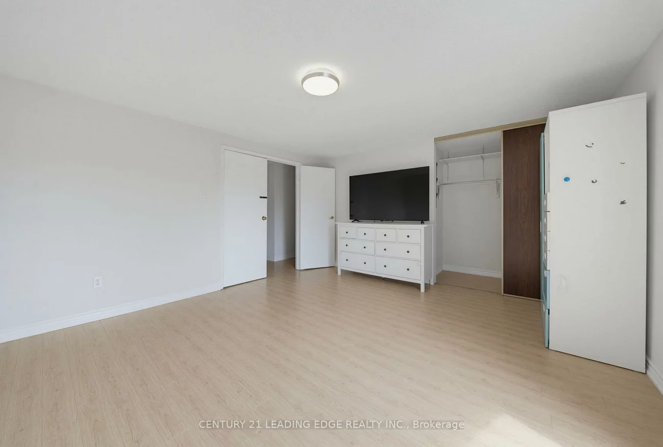 109, Phalen, Milliken, Toronto