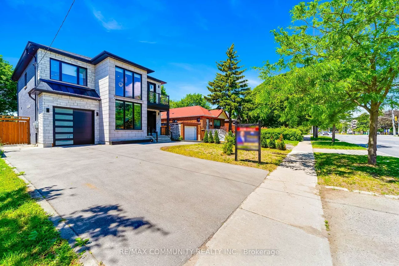 856, Kennedy, Ionview, Toronto