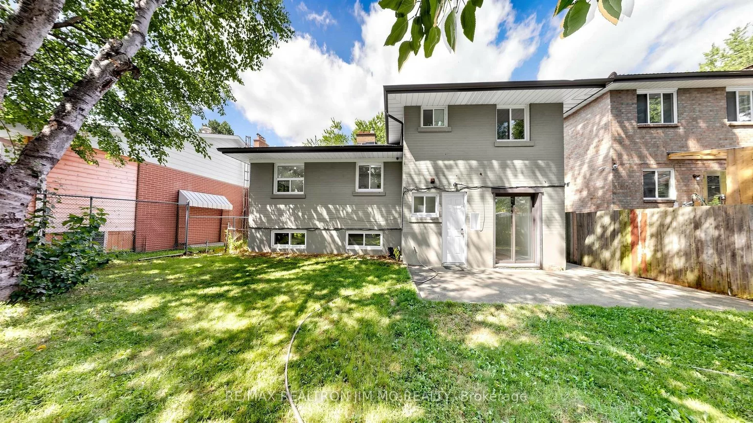 2571, Kennedy, Tam O'Shanter-Sullivan, Toronto