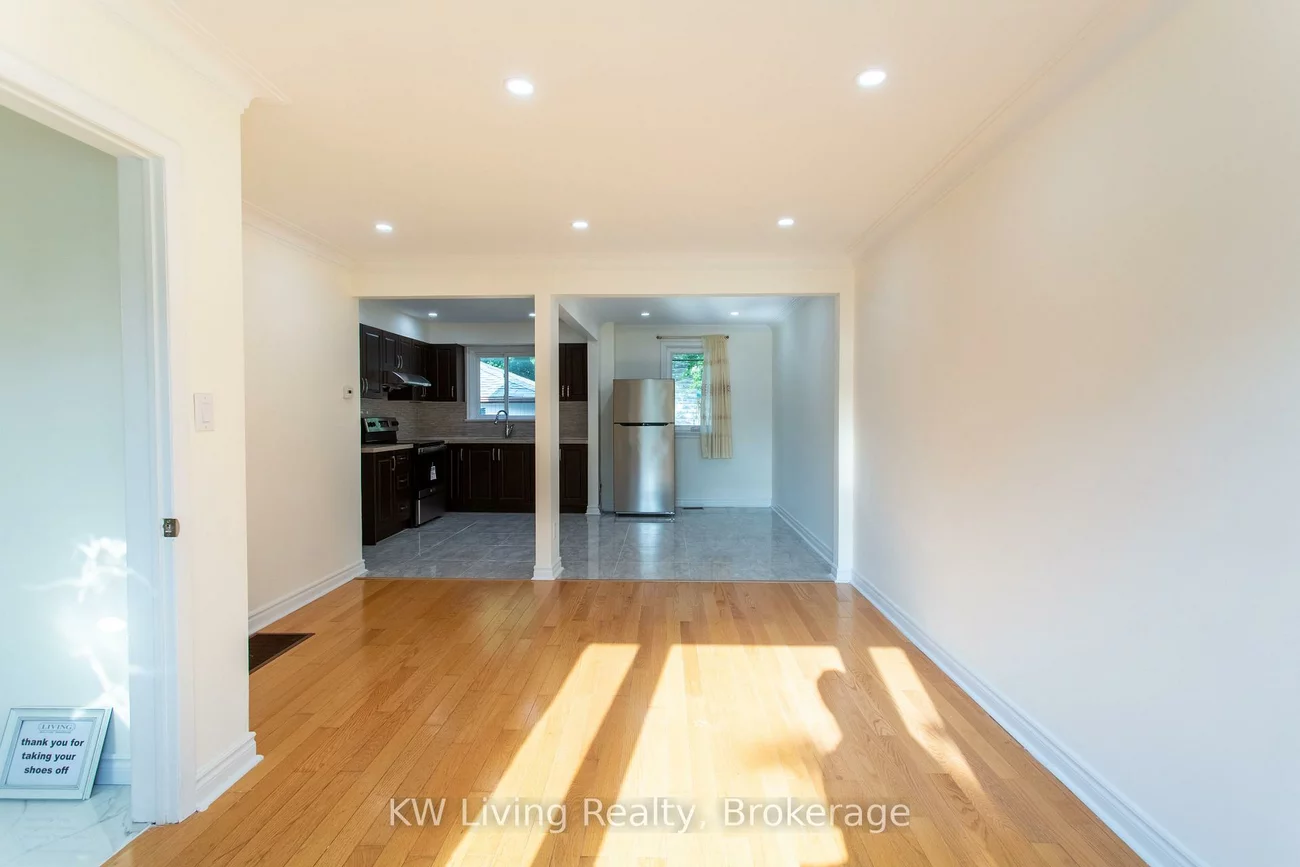 9, Rupert, Clairlea-Birchmount, Toronto