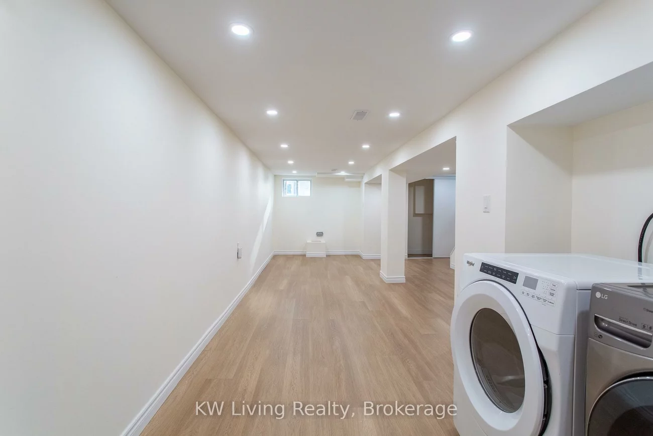 9, Rupert, Clairlea-Birchmount, Toronto