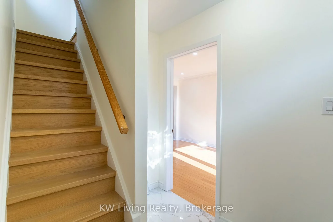9, Rupert, Clairlea-Birchmount, Toronto