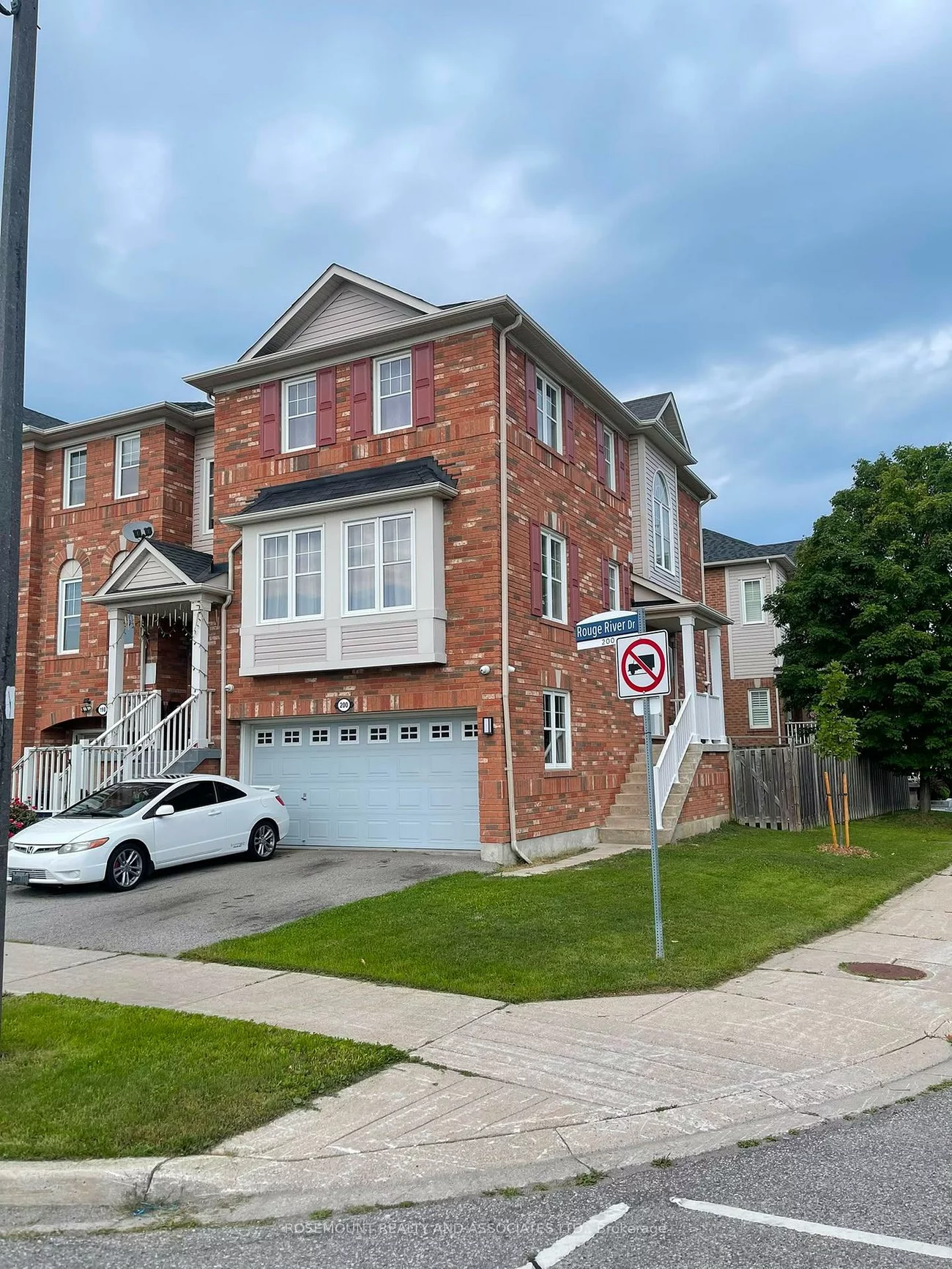 200, Rouge River, Rouge E11, Toronto