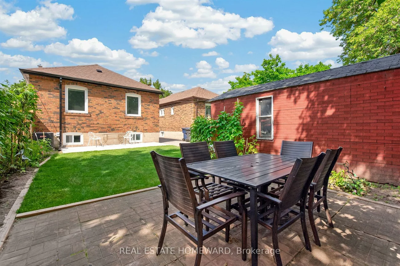 413, O'Connor, East York, Toronto