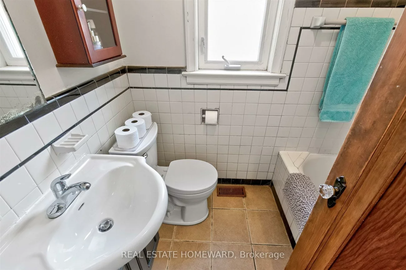 413, O'Connor, East York, Toronto