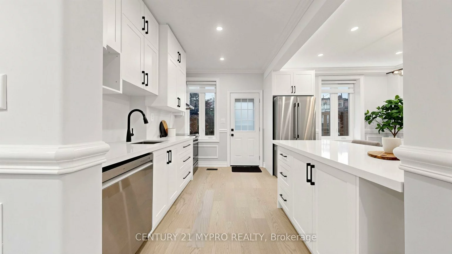7, Cherry Nook, Greenwood-Coxwell, Toronto