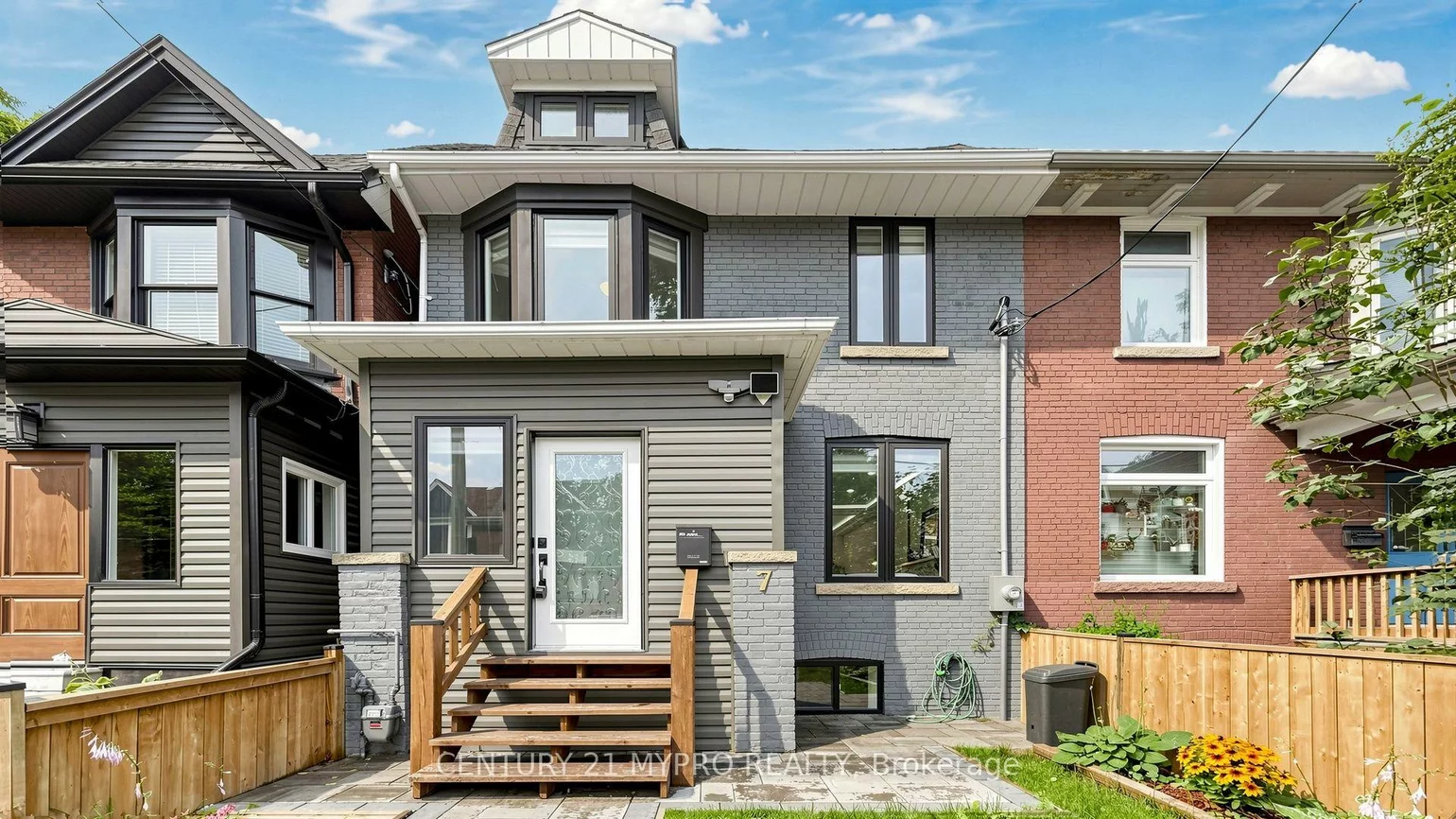 7, Cherry Nook, Greenwood-Coxwell, Toronto