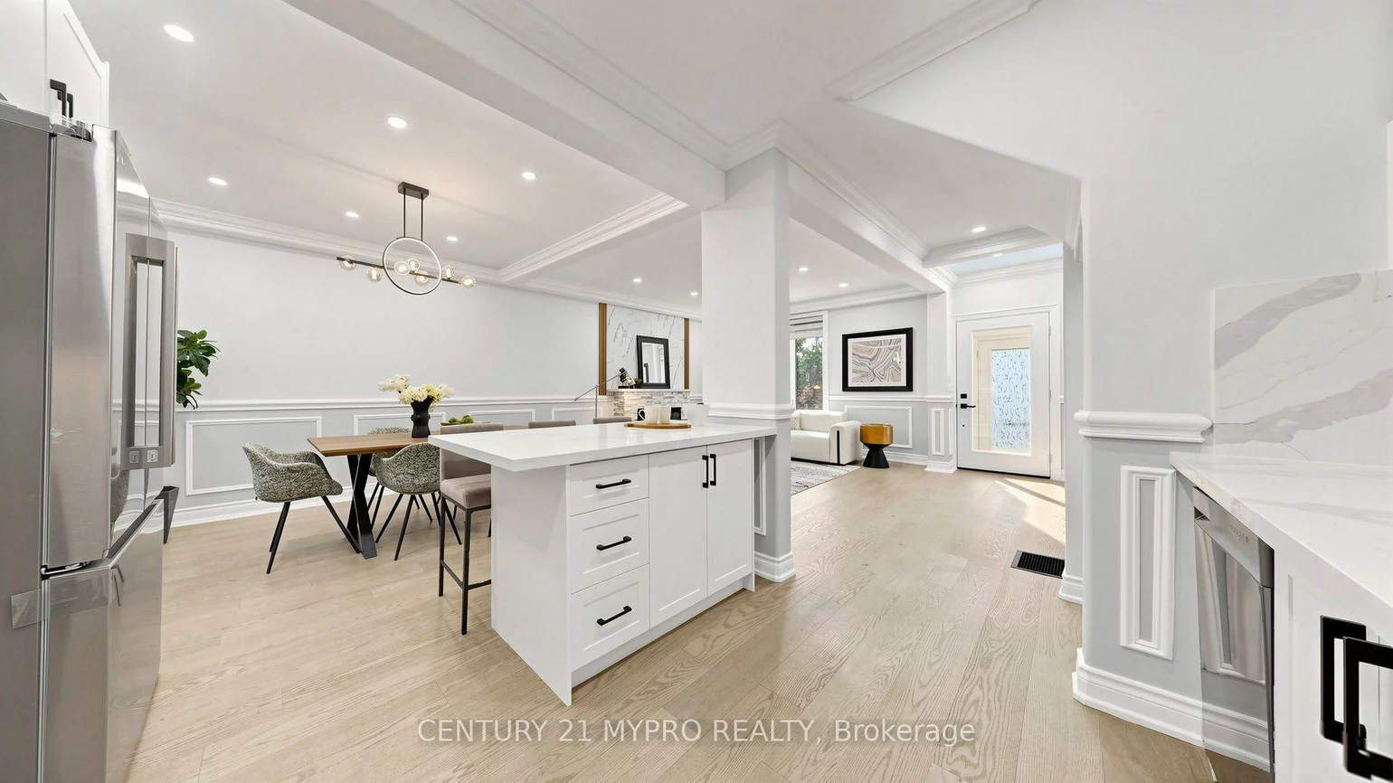 7, Cherry Nook, Greenwood-Coxwell, Toronto