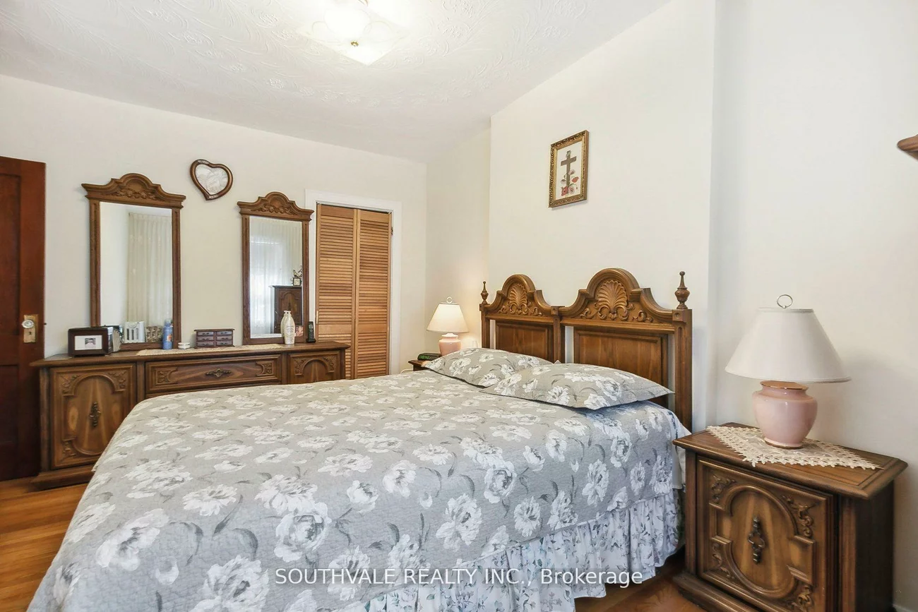 67, Kings Park, Danforth Village-East York, Toronto