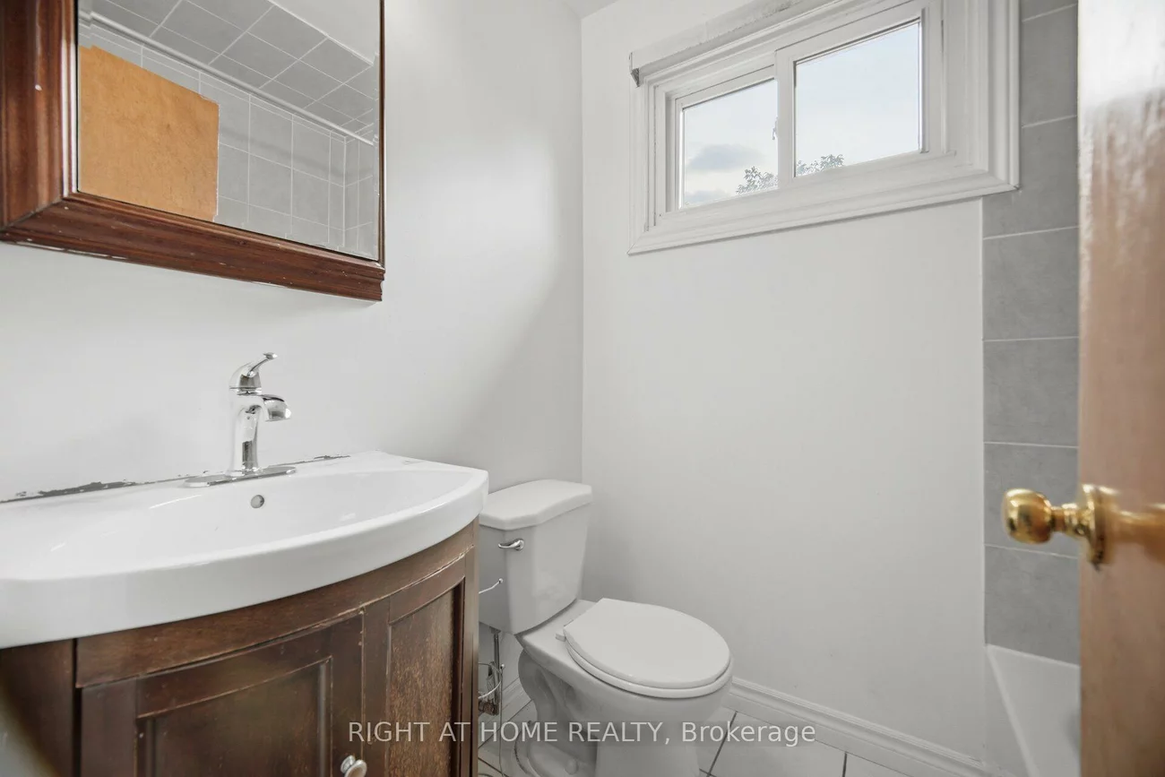 36, Rushley, Bendale, Toronto