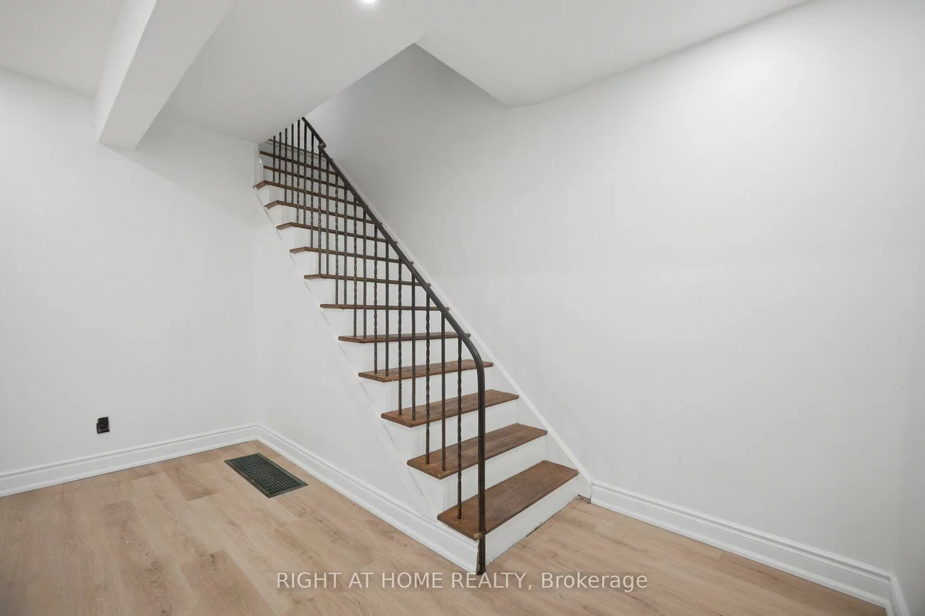 36, Rushley, Bendale, Toronto