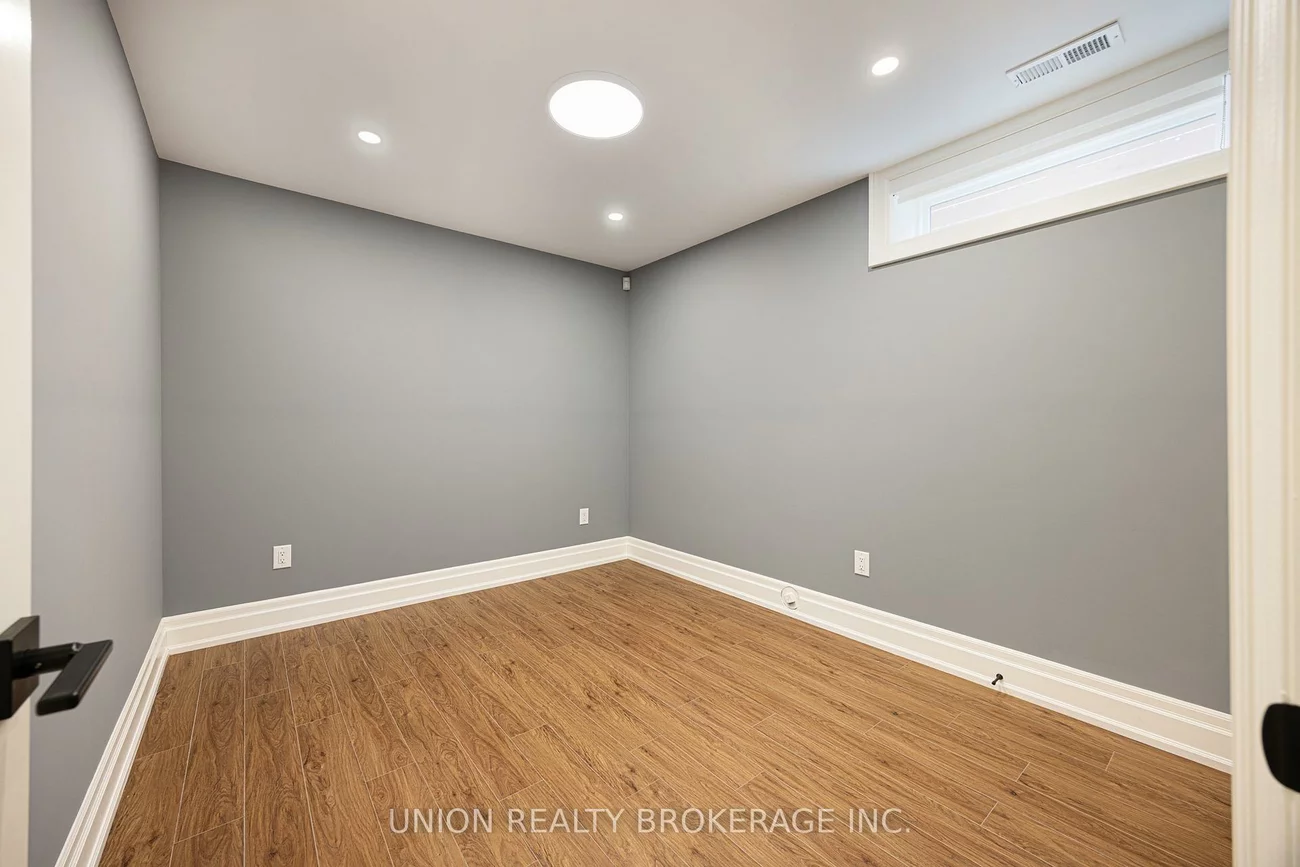 400, Rouge Hills, Rouge E10, Toronto