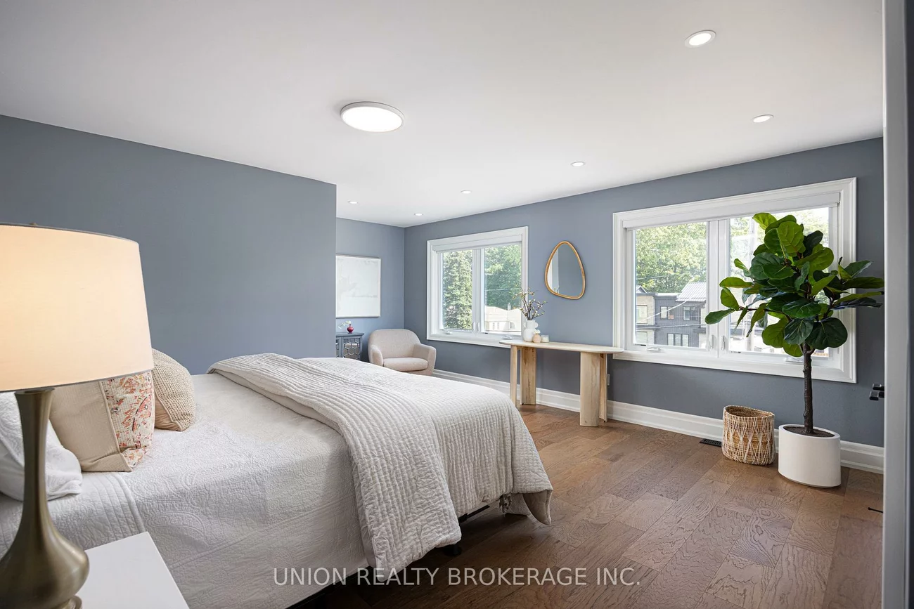400, Rouge Hills, Rouge E10, Toronto