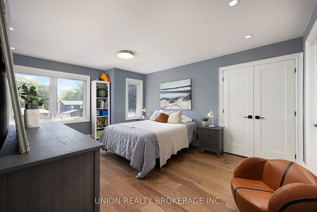 400, Rouge Hills, Rouge E10, Toronto