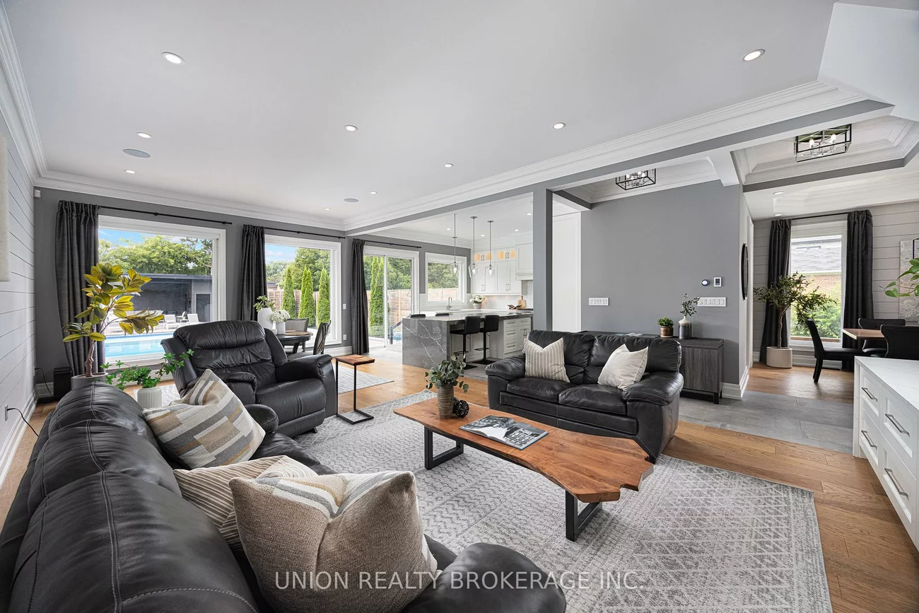 400, Rouge Hills, Rouge E10, Toronto