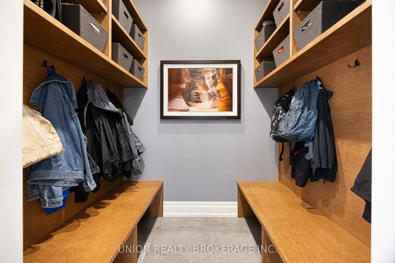 400, Rouge Hills, Rouge E10, Toronto