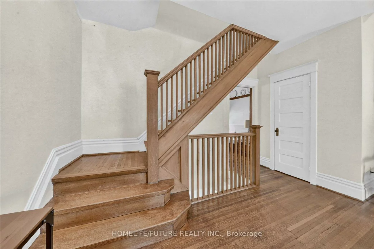 56, Sparkhall, North Riverdale, Toronto