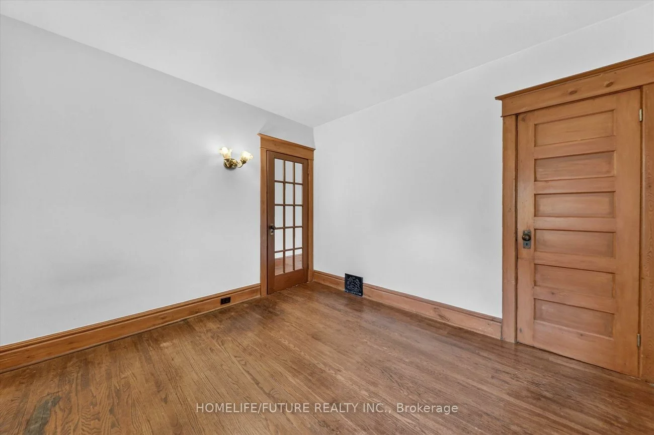 56, Sparkhall, North Riverdale, Toronto