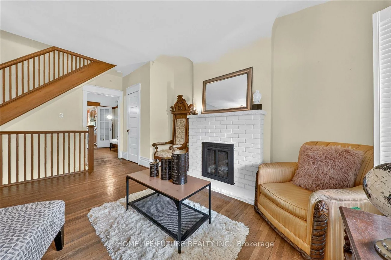56, Sparkhall, North Riverdale, Toronto