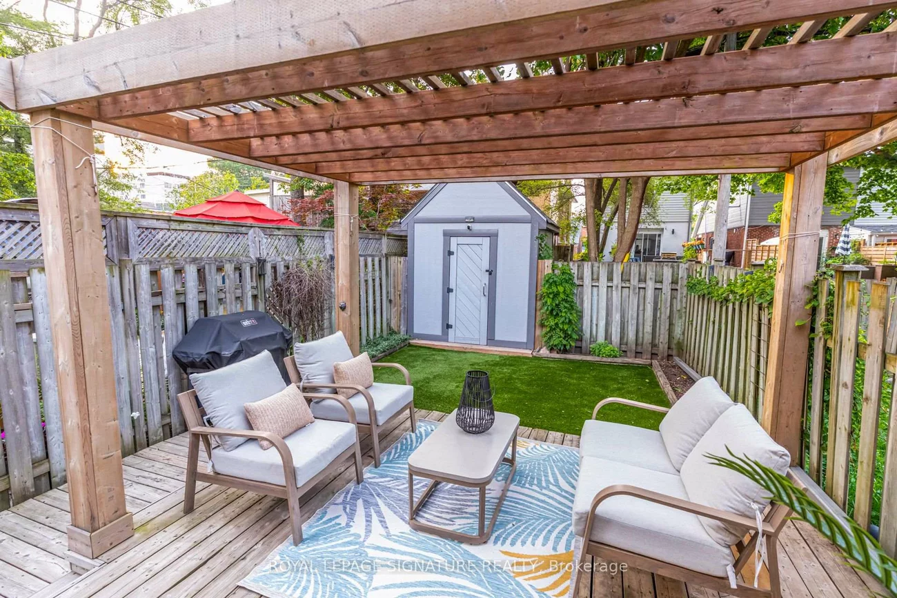 222, Queensdale, Danforth Village-East York, Toronto