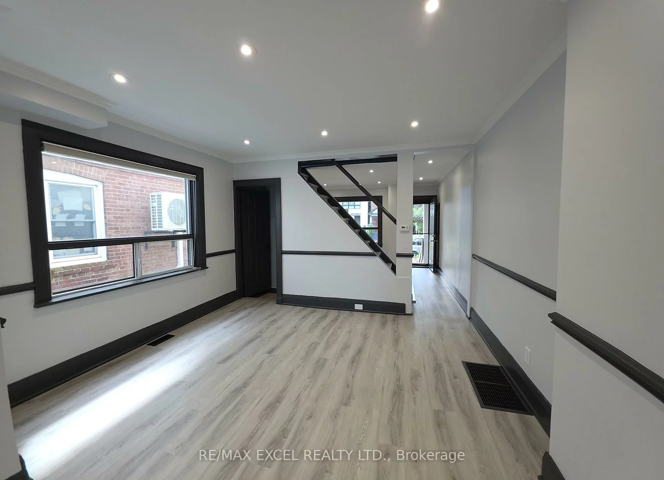 171, Langford, Danforth Village-East York, Toronto