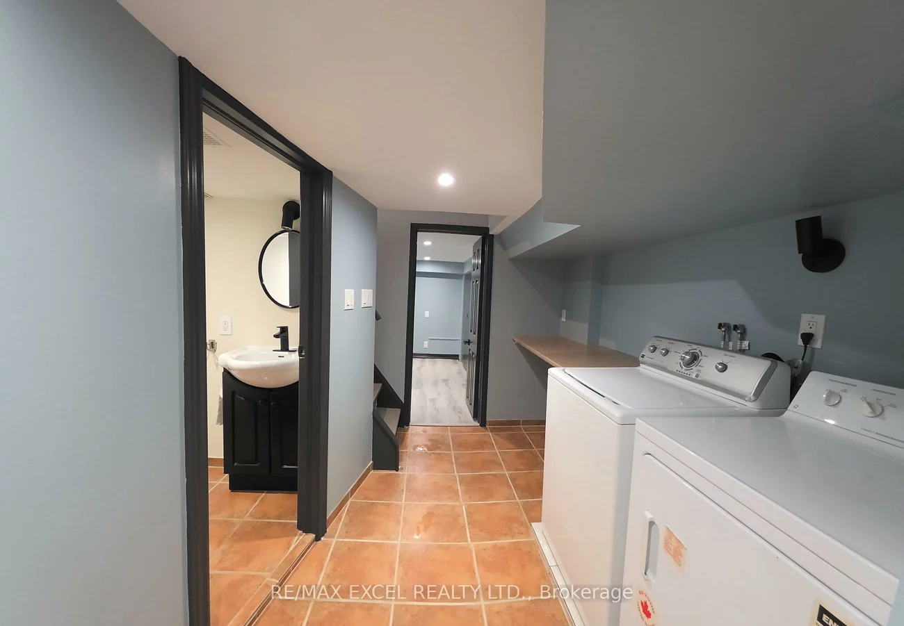 171, Langford, Danforth Village-East York, Toronto