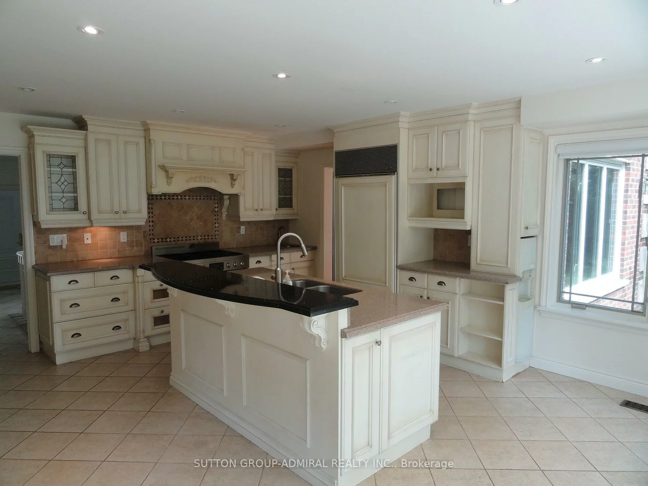 48, Meadowcliffe, Cliffcrest, Toronto