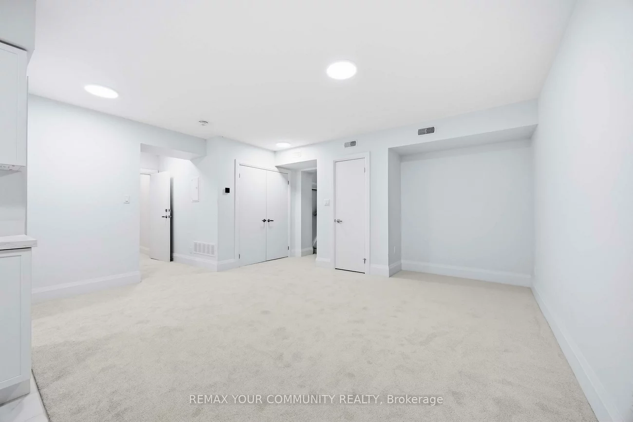 20, Castille, Wexford-Maryvale, Toronto
