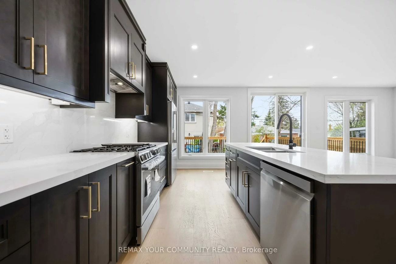 20, Castille, Wexford-Maryvale, Toronto