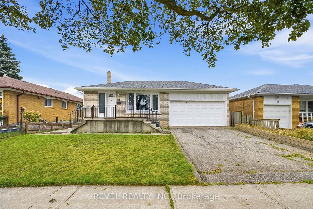 17, Amberjack, Woburn, Toronto