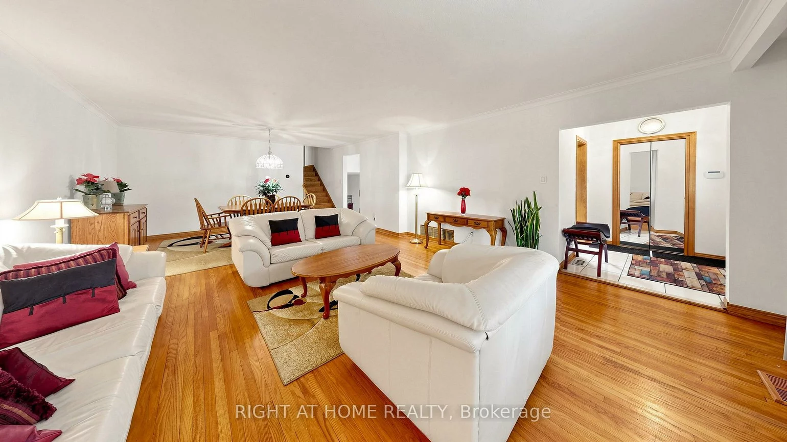 15, Skyridge, Morningside, Toronto