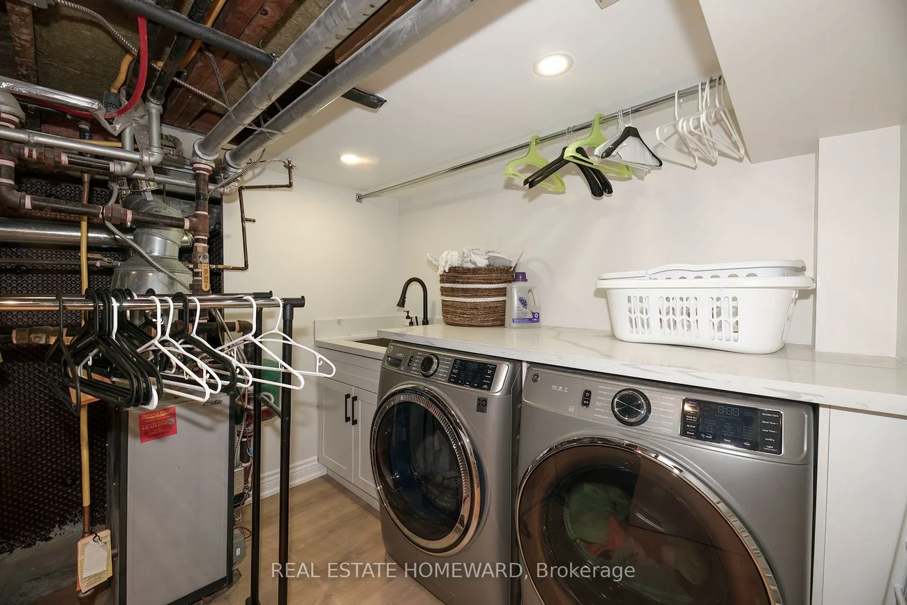 53, Pepler, East York, Toronto