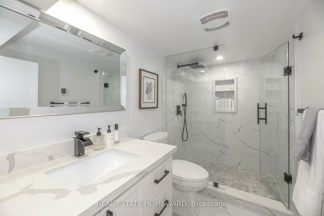53, Pepler, East York, Toronto