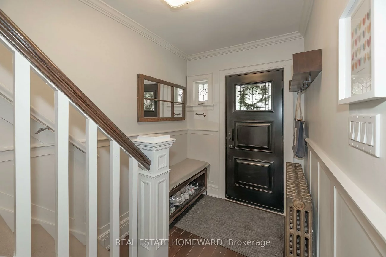53, Pepler, East York, Toronto