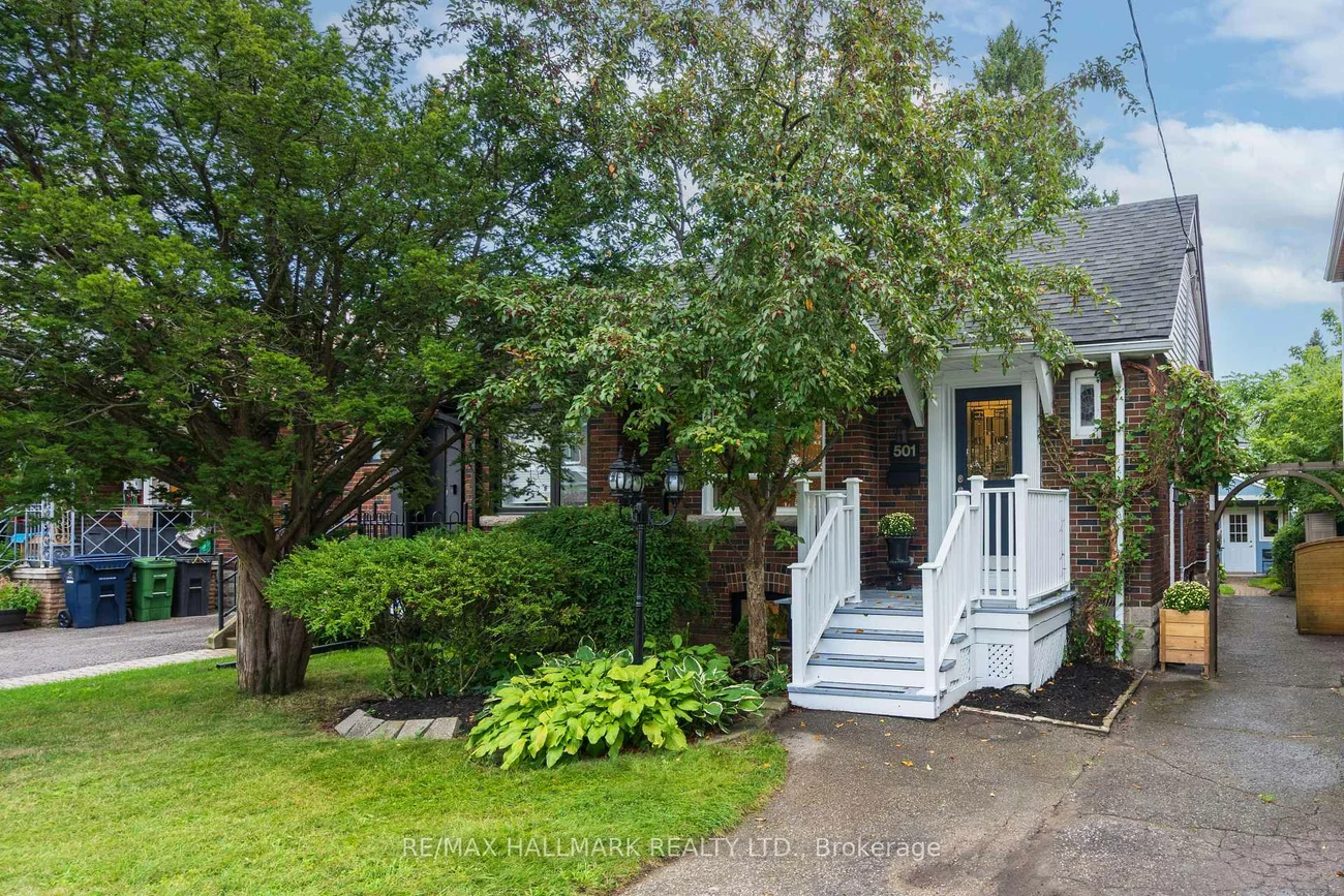 76, Pape, South Riverdale, Toronto