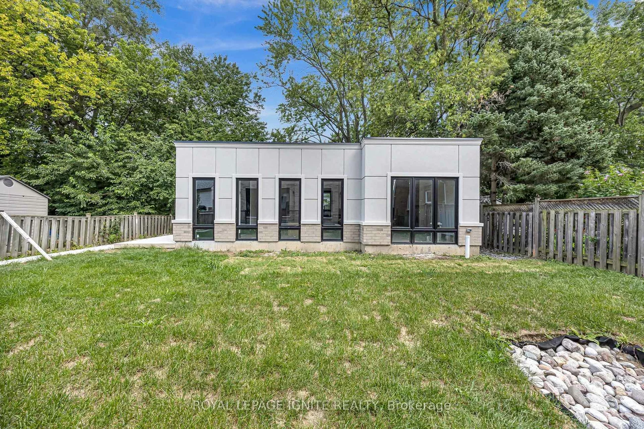 15, Deblyn, L'Amoreaux, Toronto